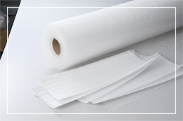 ロール状のプラスチックシート