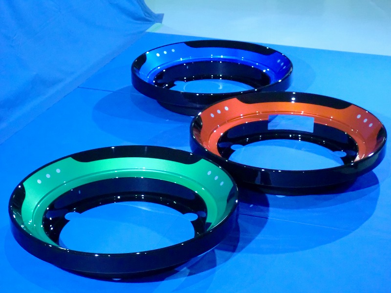 円形のプラスチック製品