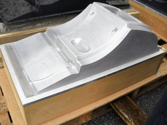 真空成形の金型